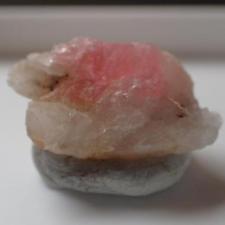 原石　タグトゥパイト